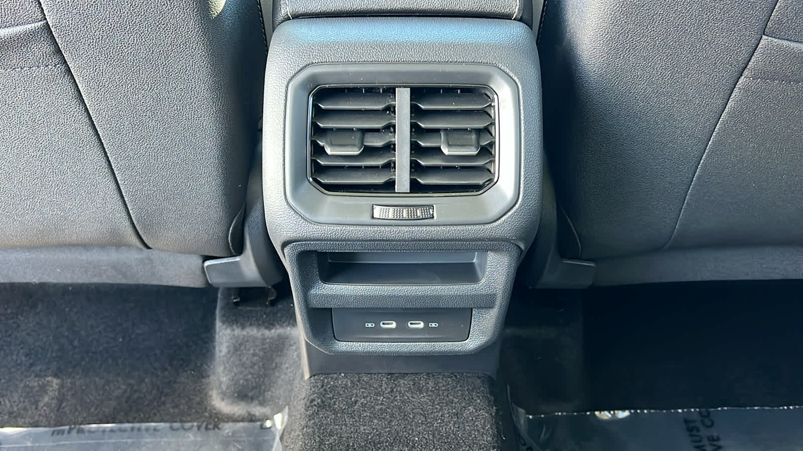 Thumbnail: 2026 Volkswagen Taos - 25