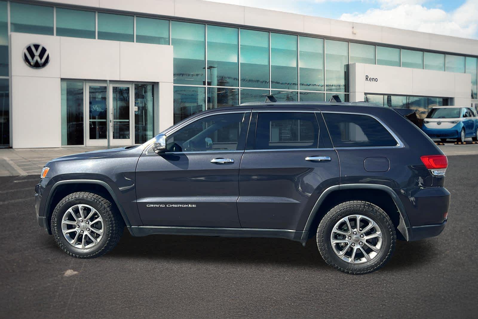 Thumbnail: 2015 Jeep Grand Cherokee - 8
