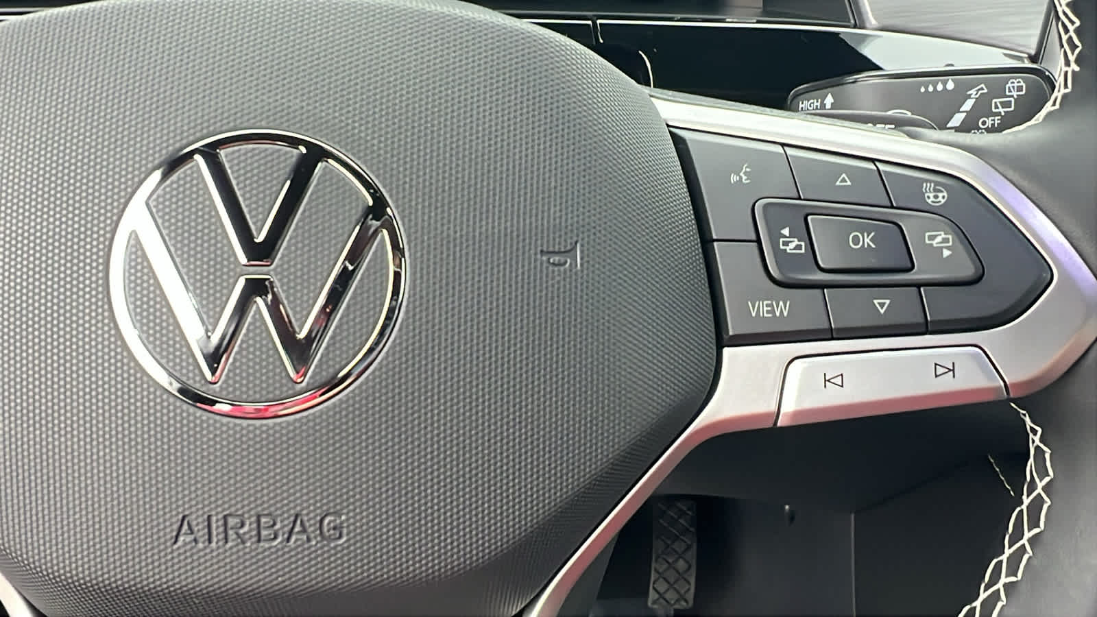 Thumbnail: 2026 Volkswagen Atlas - 20