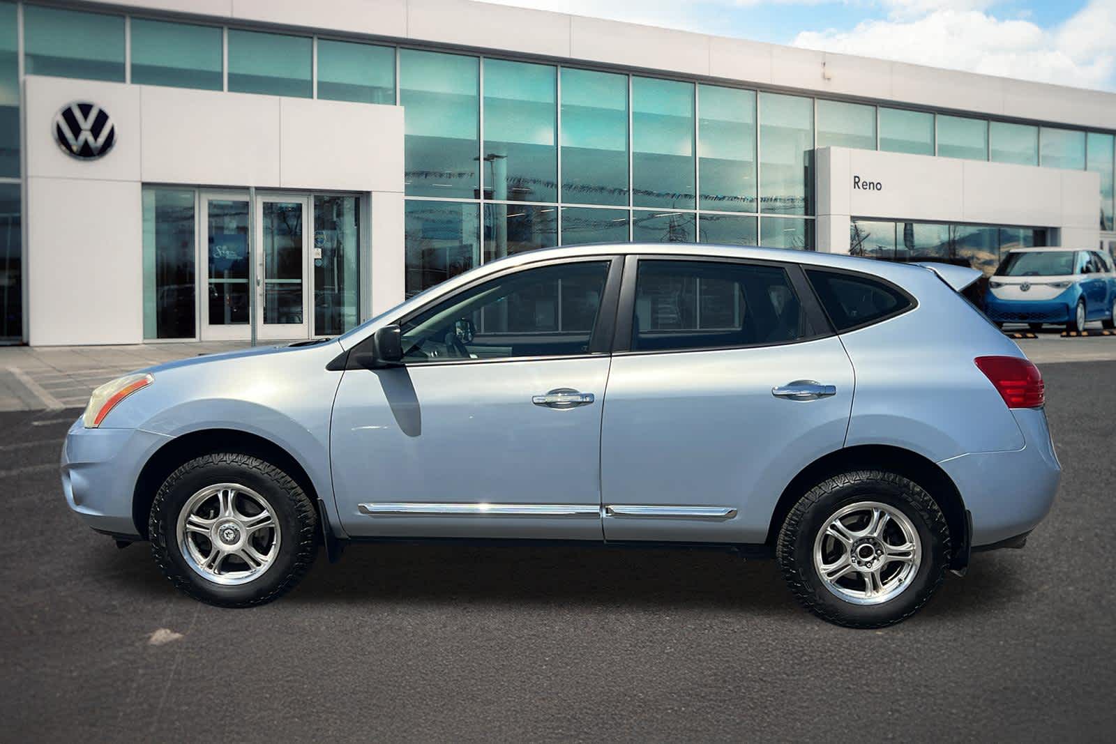 Thumbnail: 2013 Nissan Rogue - 8