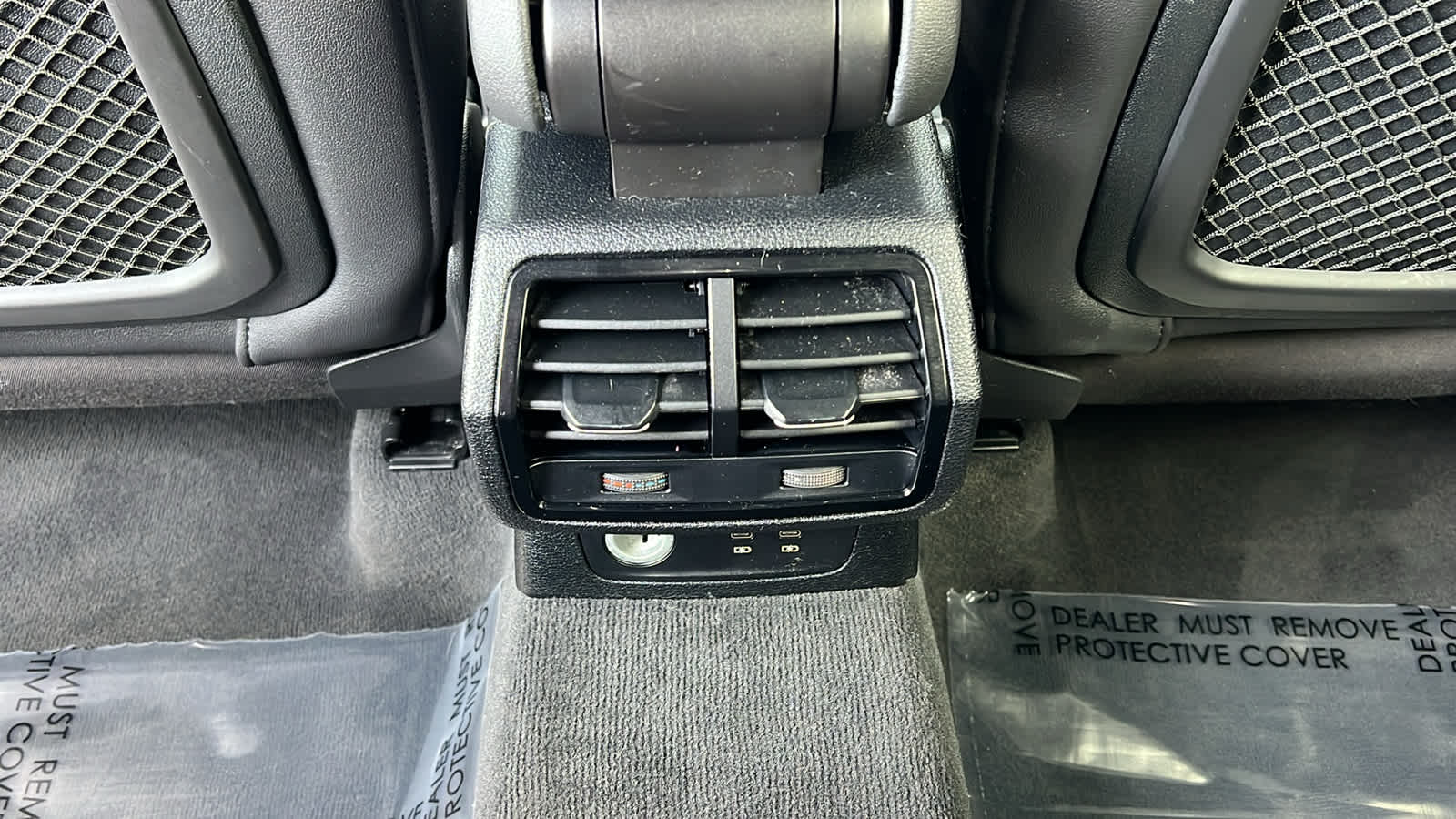 Thumbnail: 2023 Audi Q3 - 25