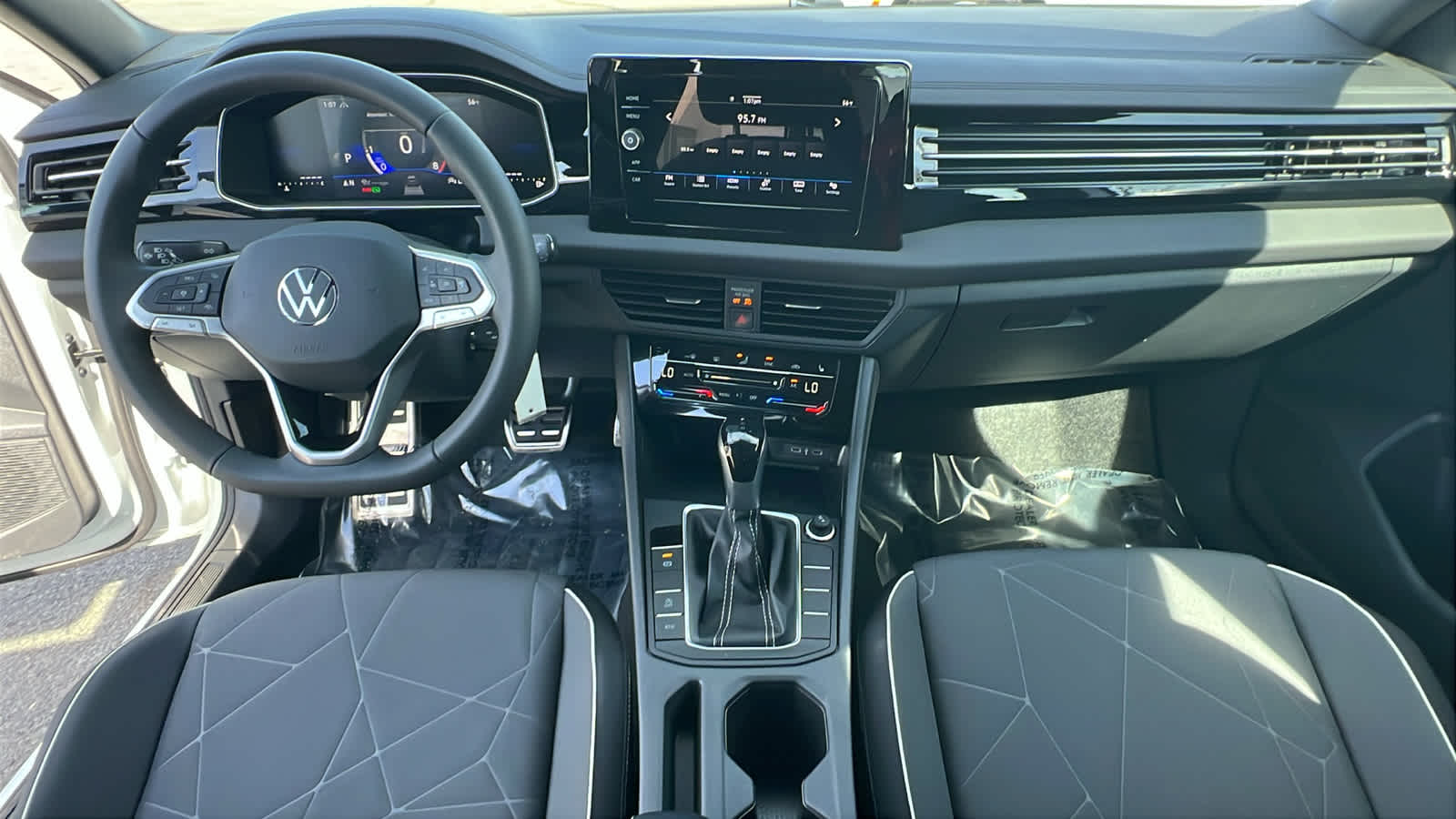 Thumbnail: 2026 Volkswagen Jetta - 26