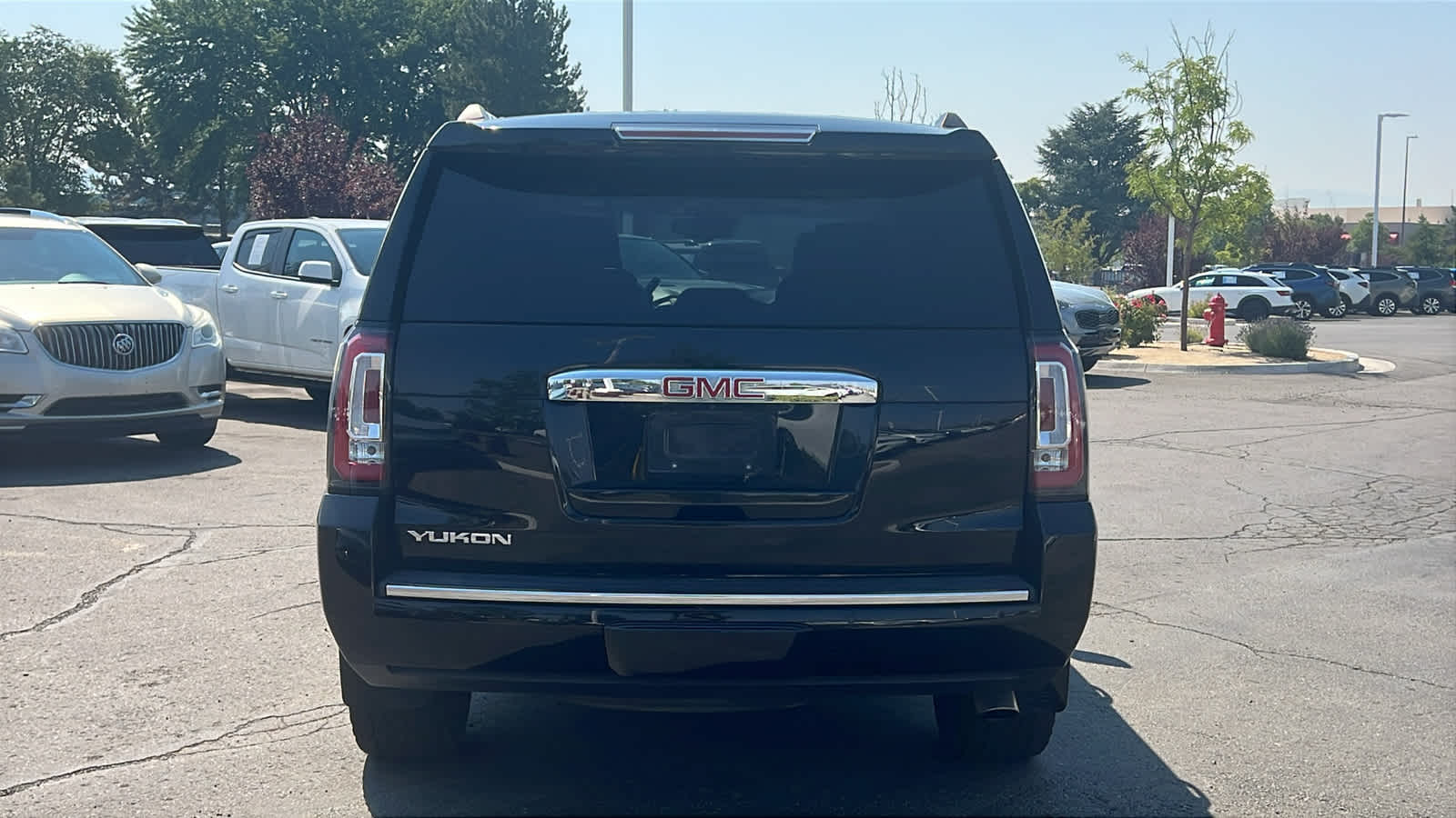 Thumbnail: 2015 GMC Yukon - 6