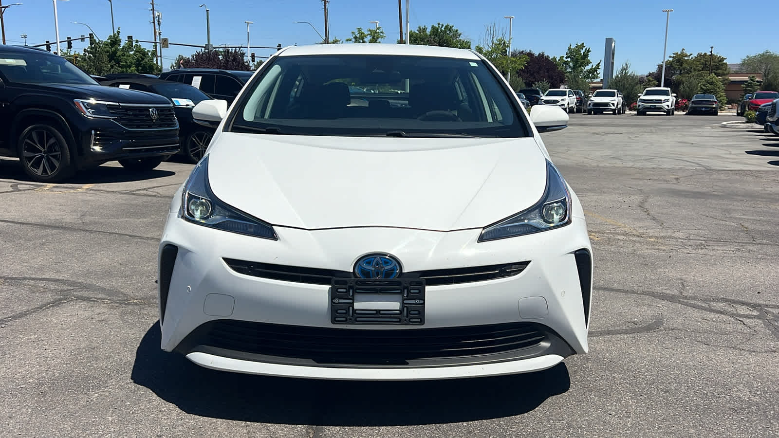 Thumbnail: 2022 Toyota Prius - 2