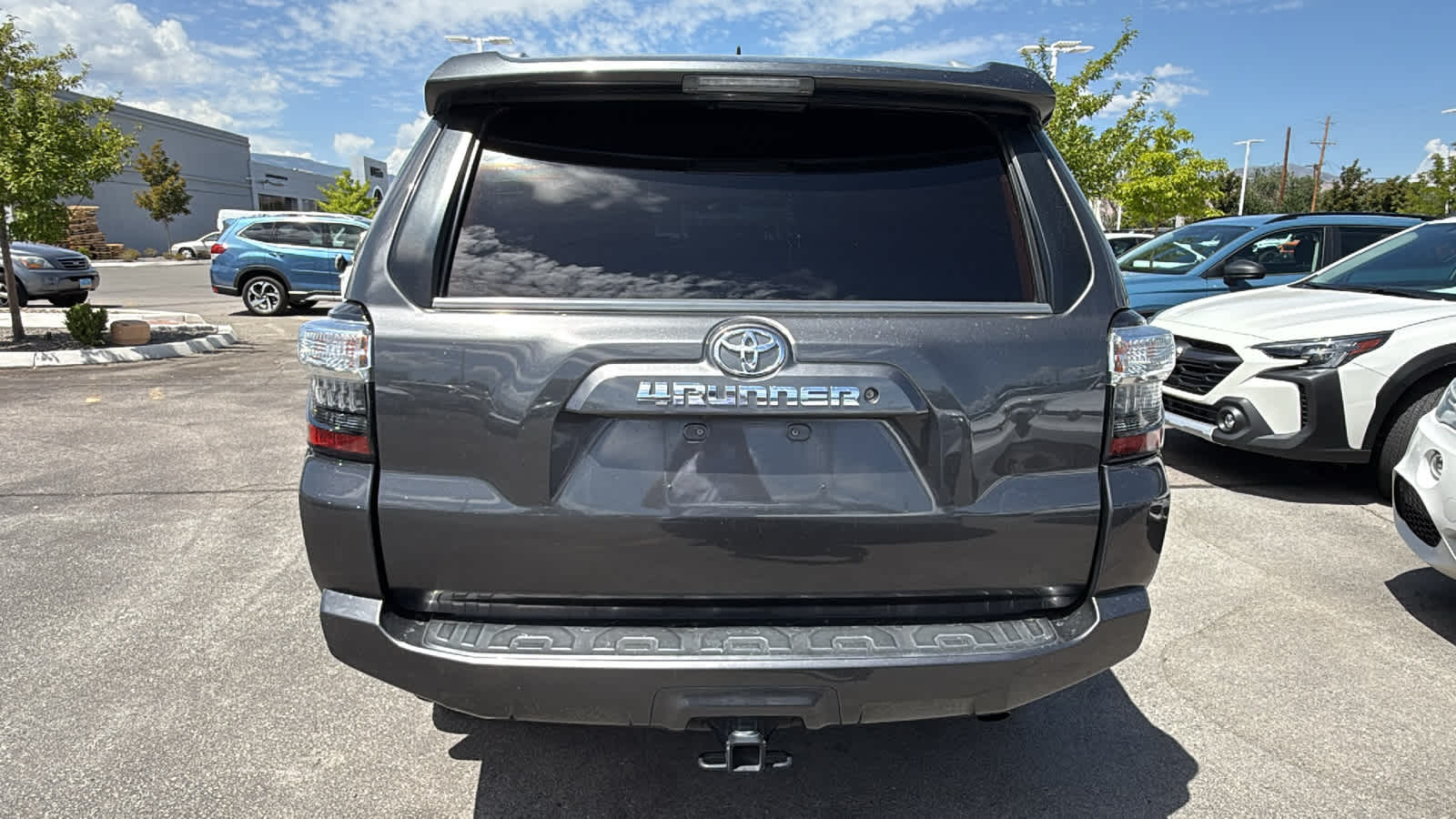 Thumbnail: 2018 Toyota 4Runner - 6