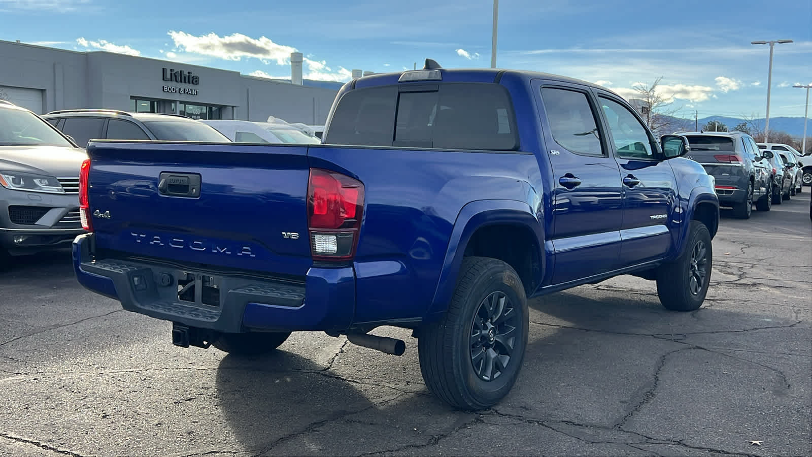 Thumbnail: 2023 Toyota Tacoma - 5