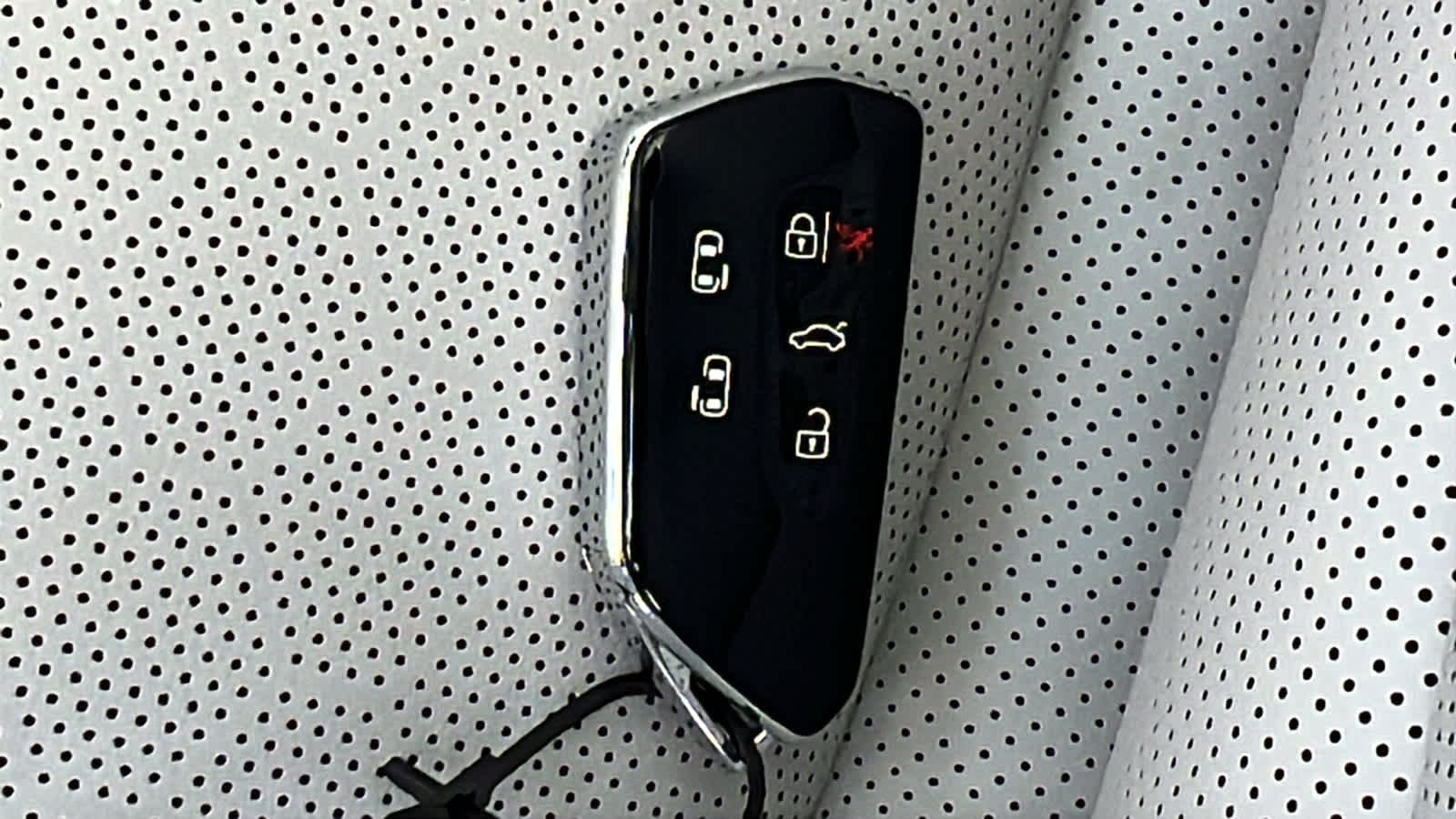 Thumbnail: 2025 Volkswagen ID.Buzz - 29