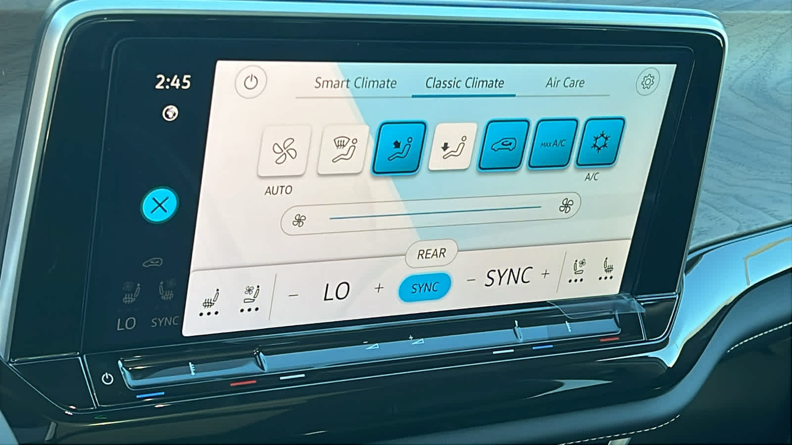 Thumbnail: 2026 Volkswagen Atlas - 14