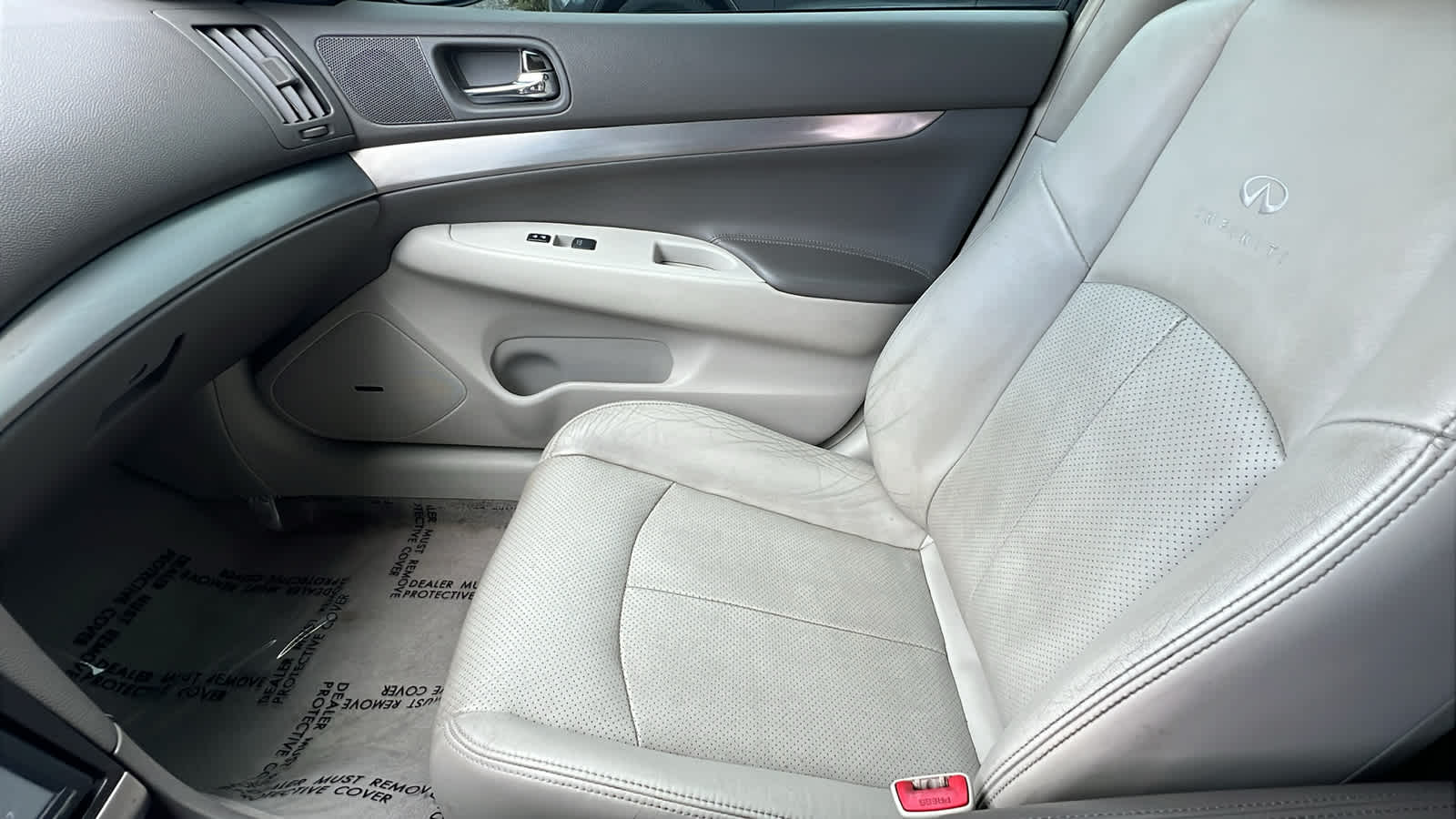 Thumbnail: 2013 INFINITI G37 - 12