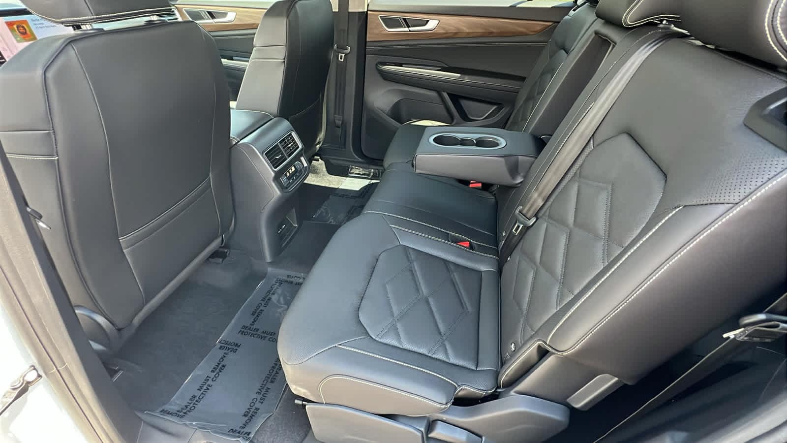 Thumbnail: 2026 Volkswagen Atlas - 24