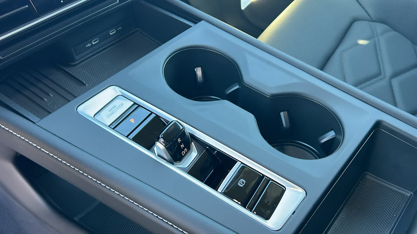 Thumbnail: 2026 Volkswagen Atlas - 13