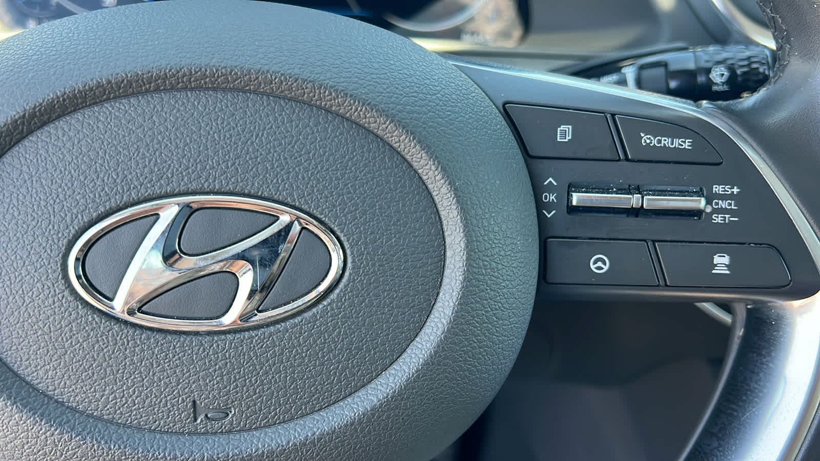 Thumbnail: 2021 Hyundai Sonata - 20