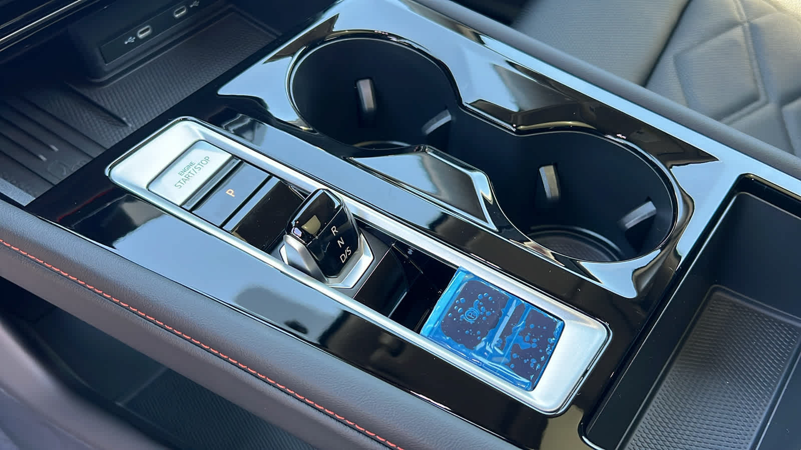 Thumbnail: 2025 Volkswagen Atlas - 13