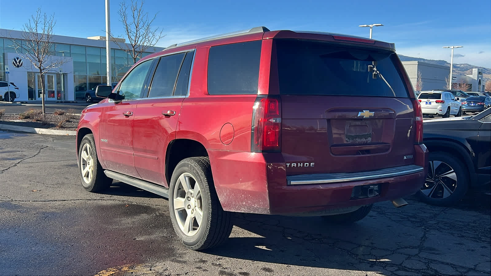 Thumbnail: 2017 Chevrolet Tahoe - 7