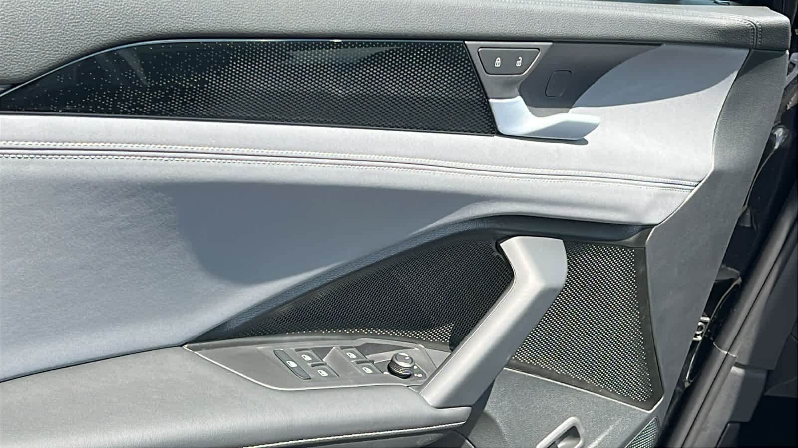 Thumbnail: 2026 Volkswagen Tiguan - 22