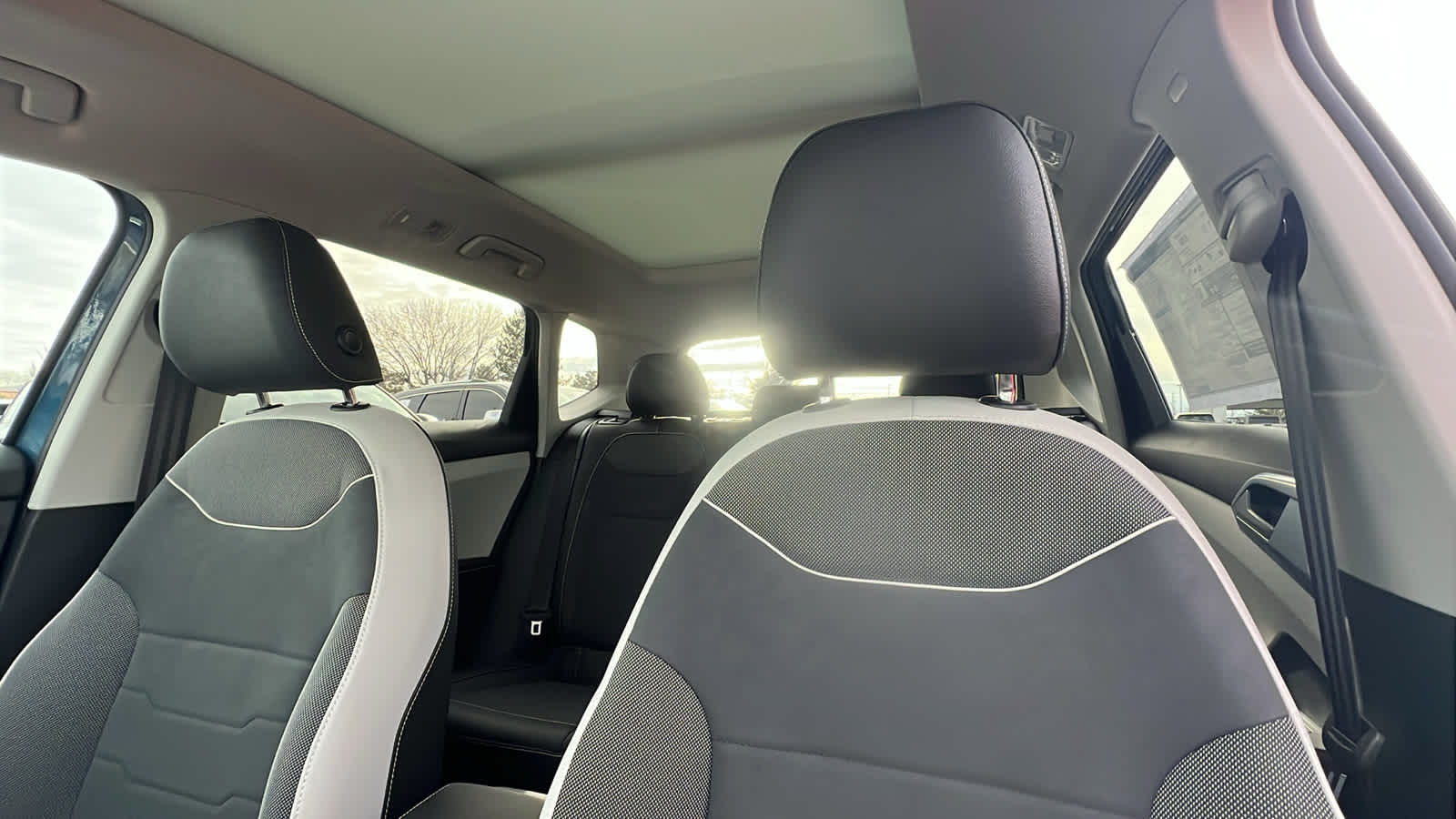 Thumbnail: 2026 Volkswagen Taos - 11