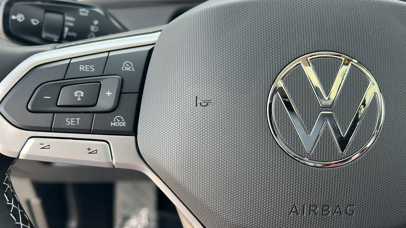 Thumbnail: 2026 Volkswagen Tiguan - 19