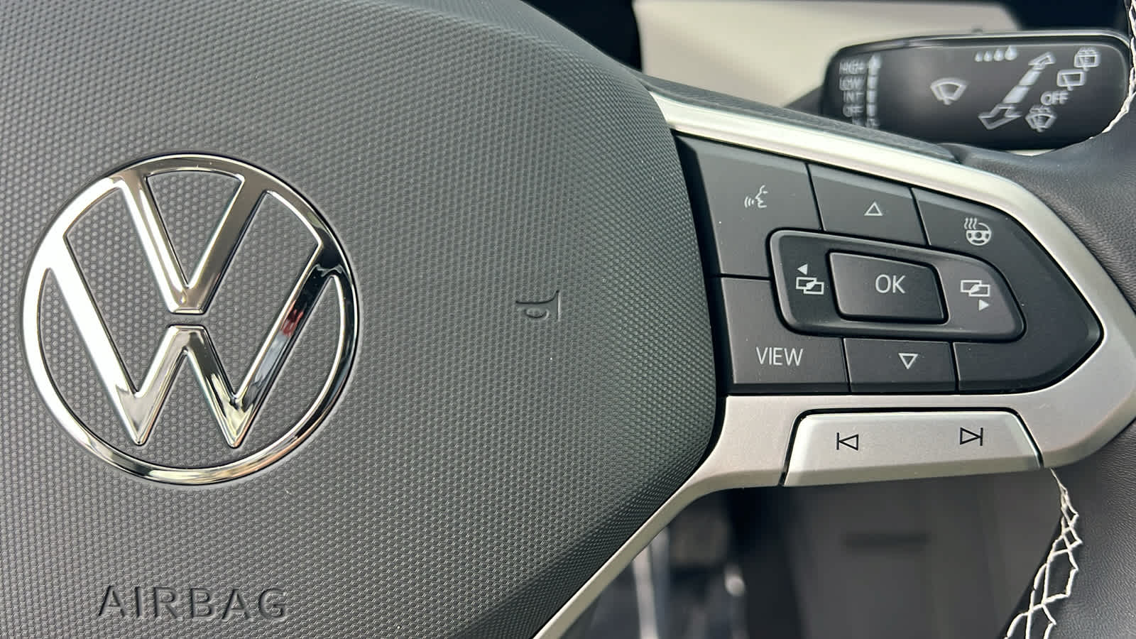 Thumbnail: 2026 Volkswagen Taos - 20