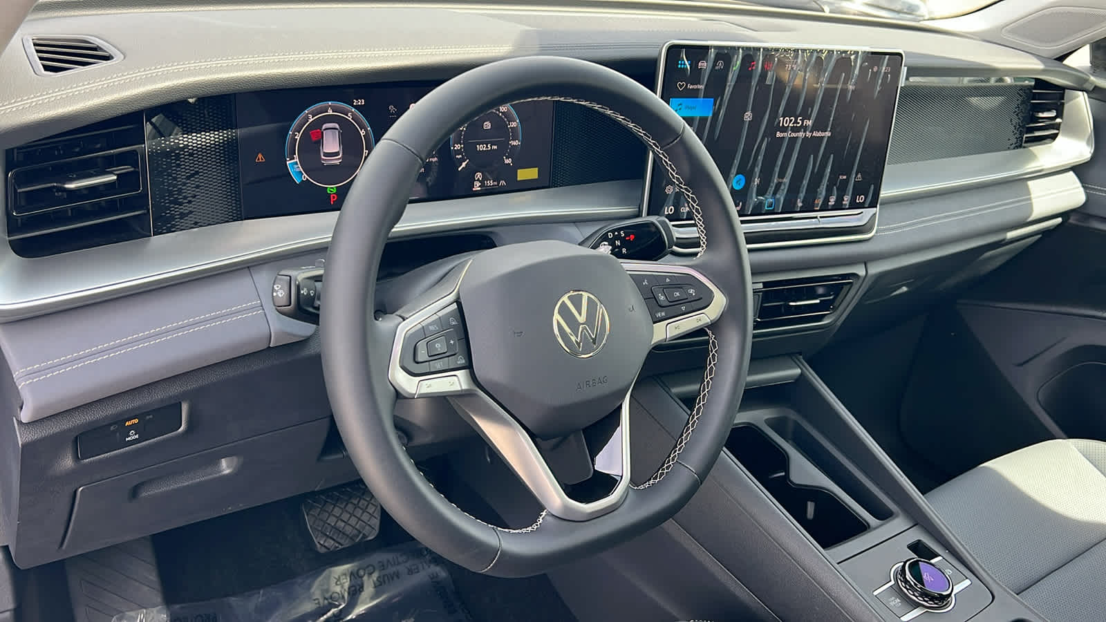 Thumbnail: 2026 Volkswagen Tiguan - 10