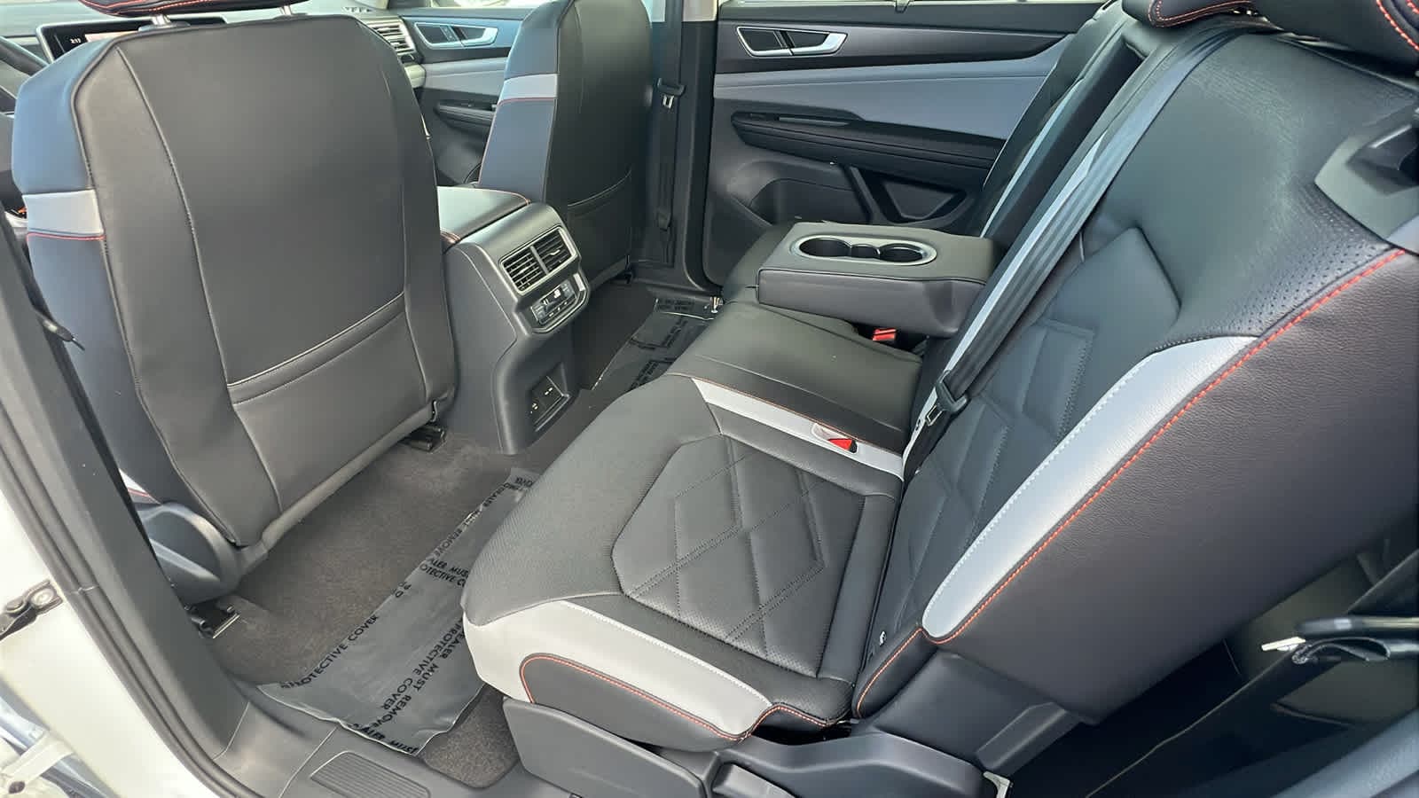 Thumbnail: 2026 Volkswagen Atlas - 24