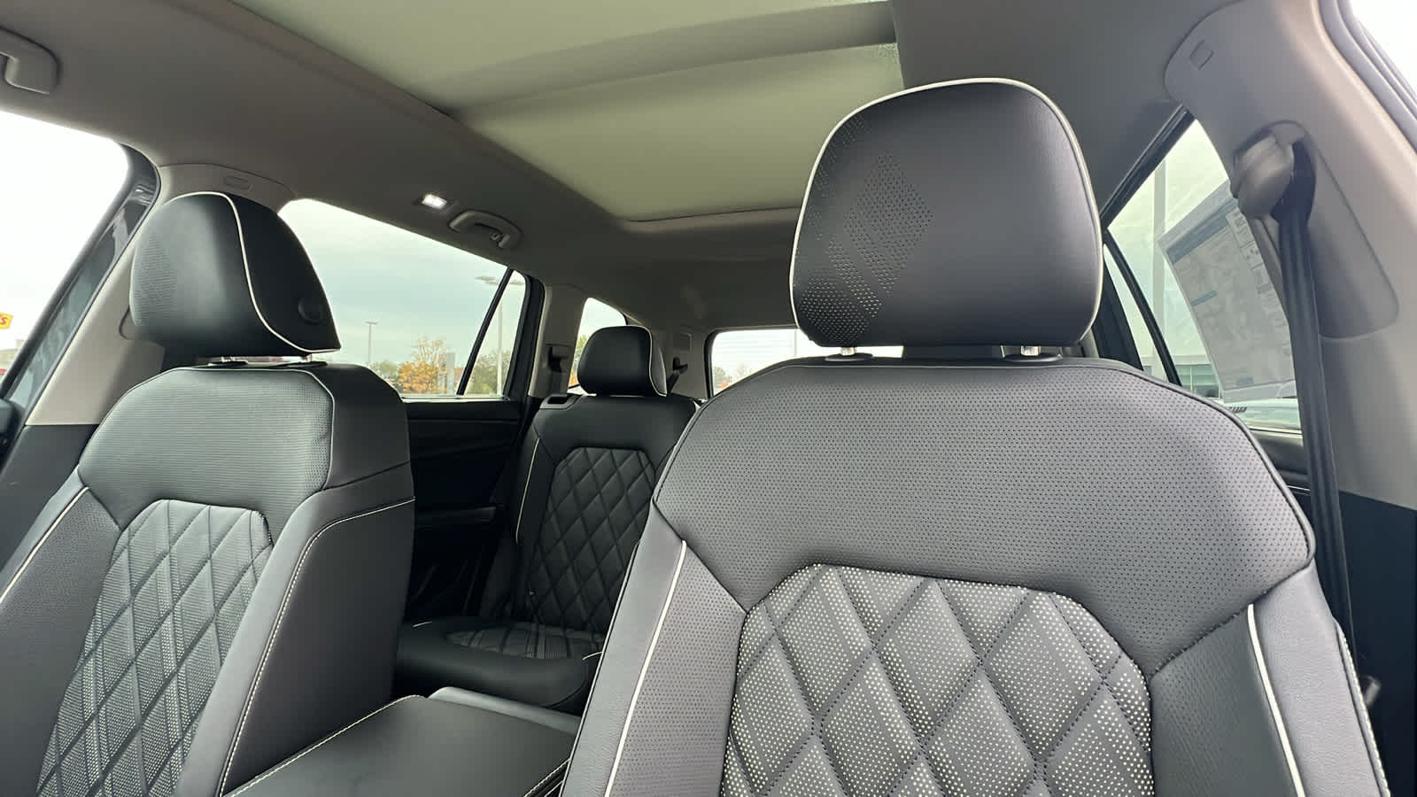 Thumbnail: 2026 Volkswagen Atlas - 11