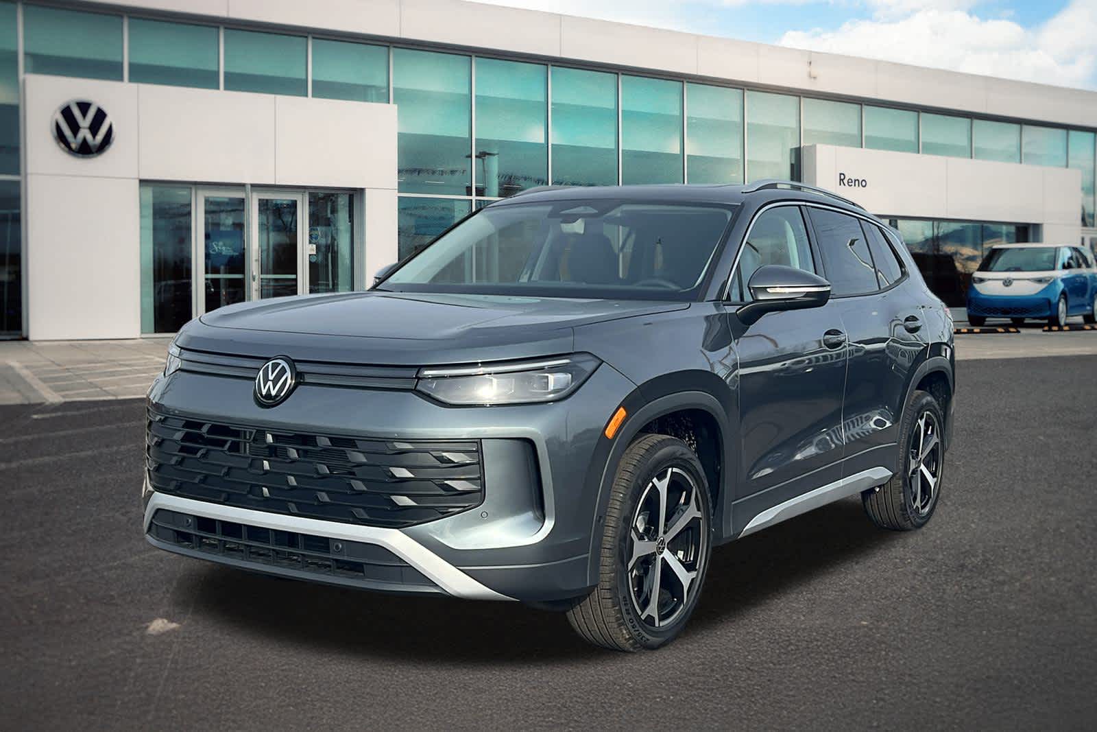 Thumbnail: 2026 Volkswagen Tiguan - 1