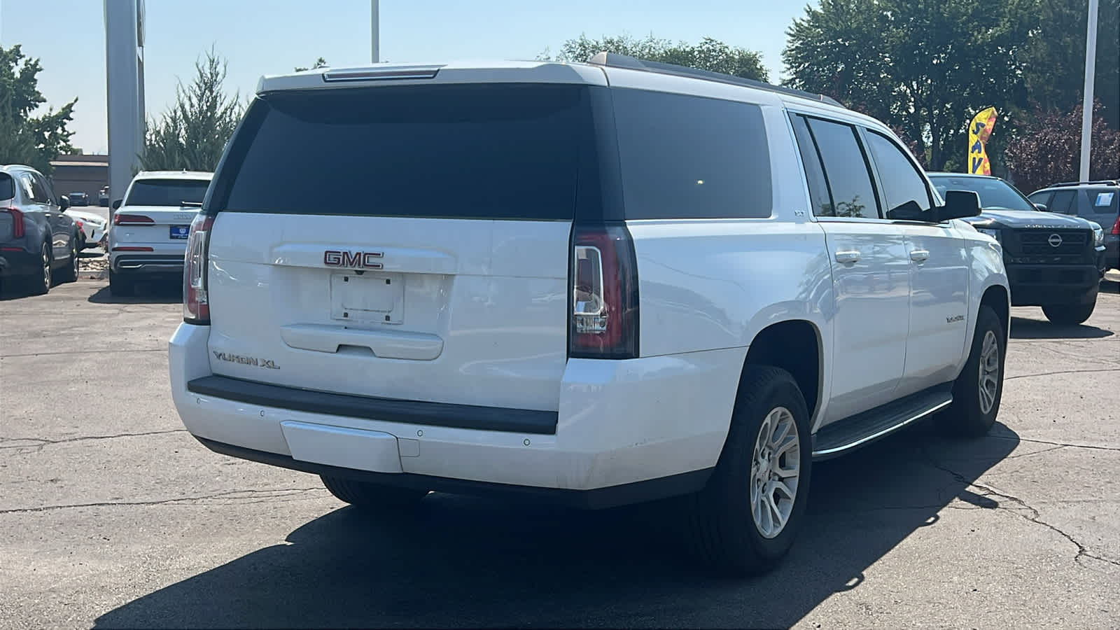 Thumbnail: 2019 GMC Yukon XL - 5