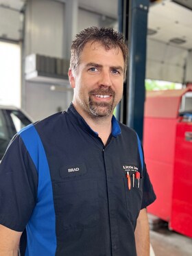 Staff member Brad Rennecker from e3f1bd078706