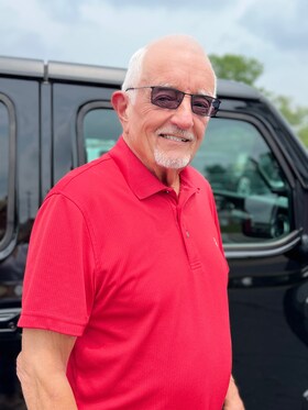 Staff member Jim Weerts from b6f50bbe13dd