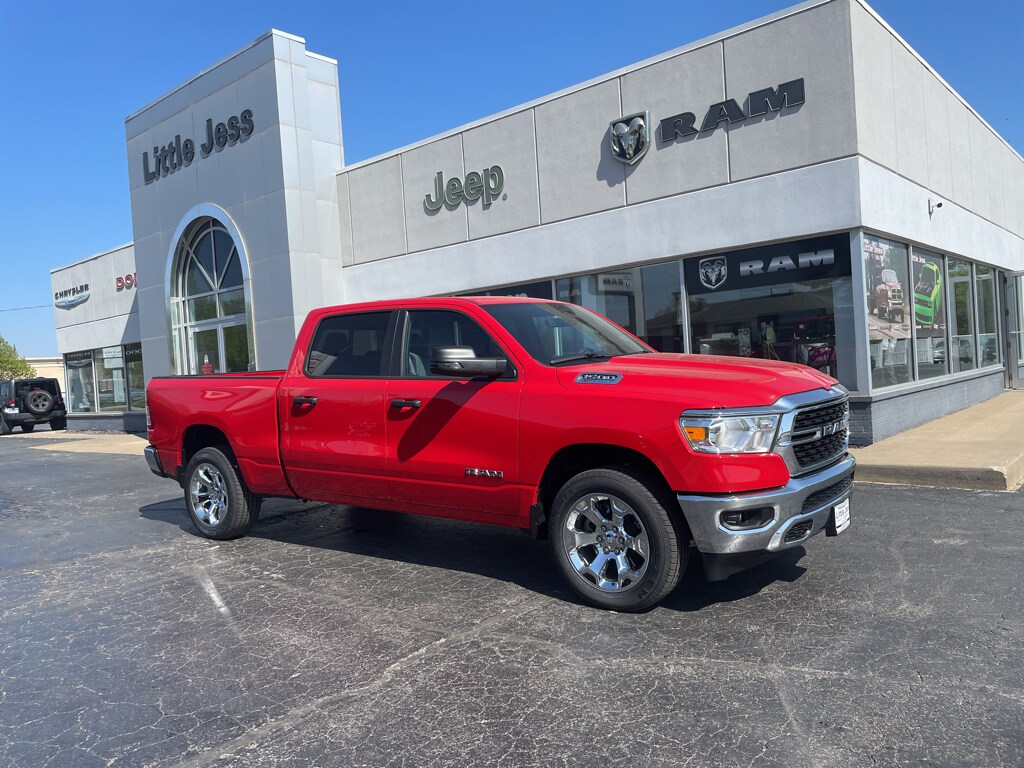 New 2023 Ram 1500 BIG HORN CREW CAB 4X4 6'4 BOX For Sale Quincy IL
