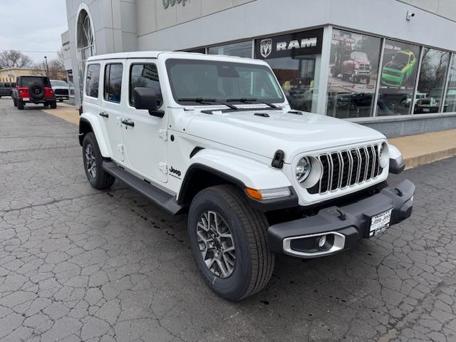 2026 Jeep Wrangler 4-Door Sahara's photo