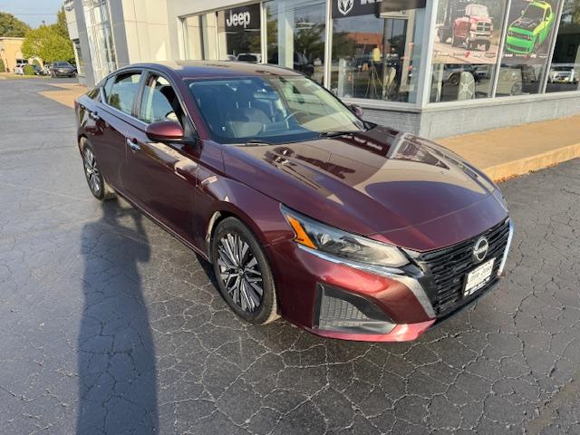 2023 Nissan Altima 2.5 SV Sedan