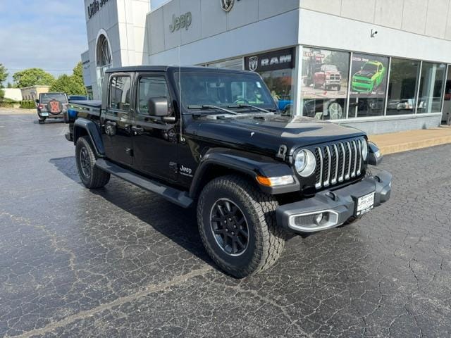 2021 Jeep Gladiator Overland's photo