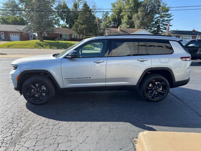 2025 Jeep Grand Cherokee L Limited's photo