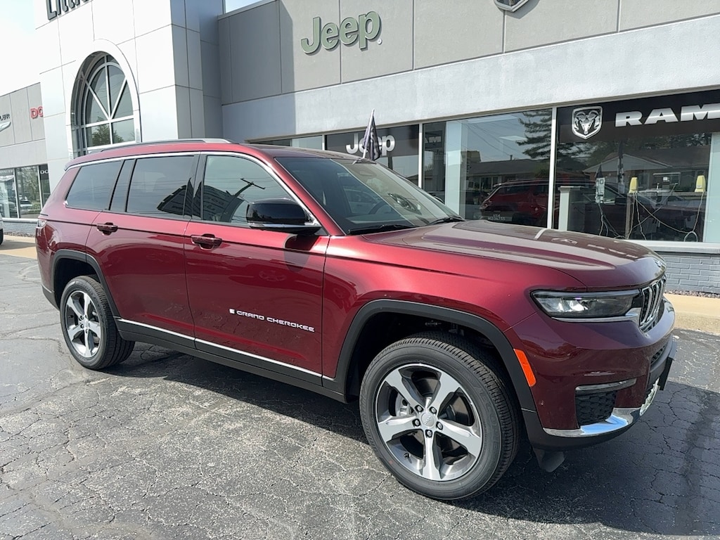 New 2024 Jeep Grand Cherokee L LIMITED 4X4 For Sale Quincy IL