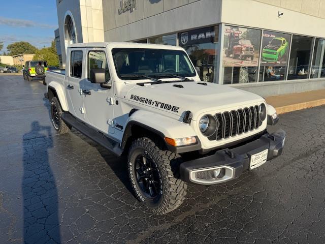 2025 Jeep Gladiator High Tide's photo