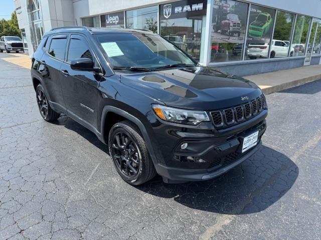 2025 Jeep Compass Latitude 4X4's photo