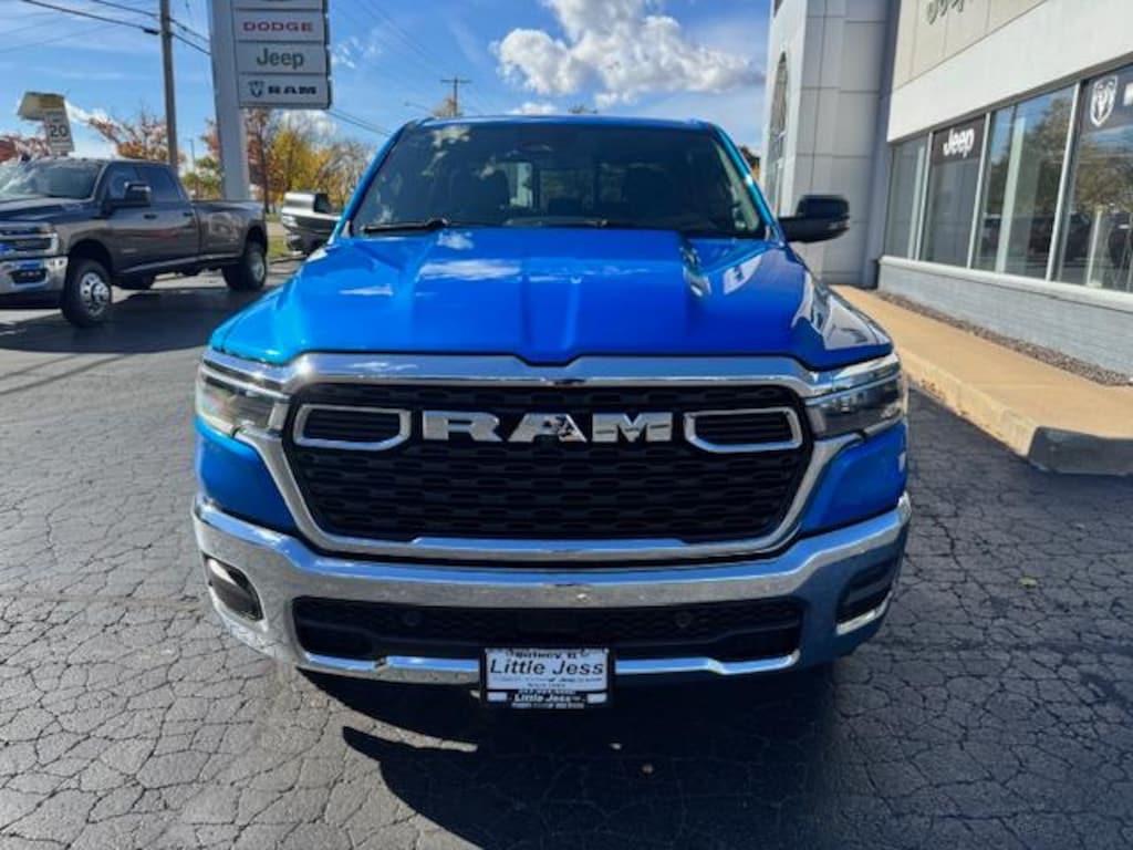 New 2026 Ram 1500 BIG HORN CREW CAB 4X4 5'7 BOX Pickup