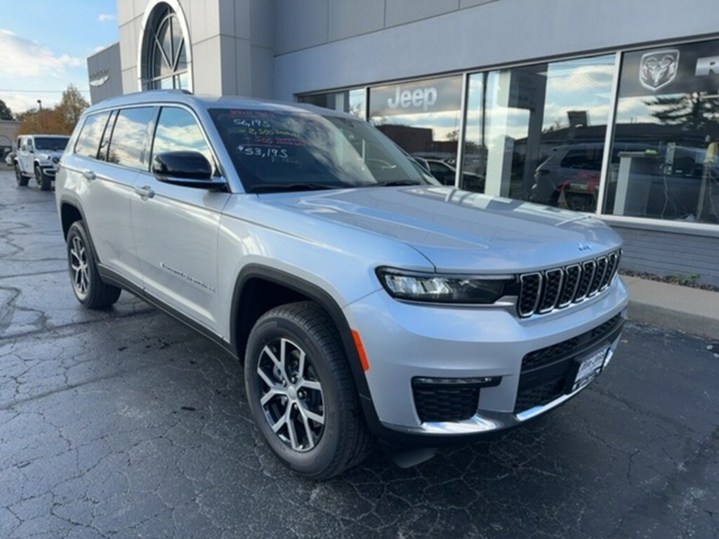 New 2024 Jeep Grand Cherokee L LIMITED 4X4 For Sale Quincy IL