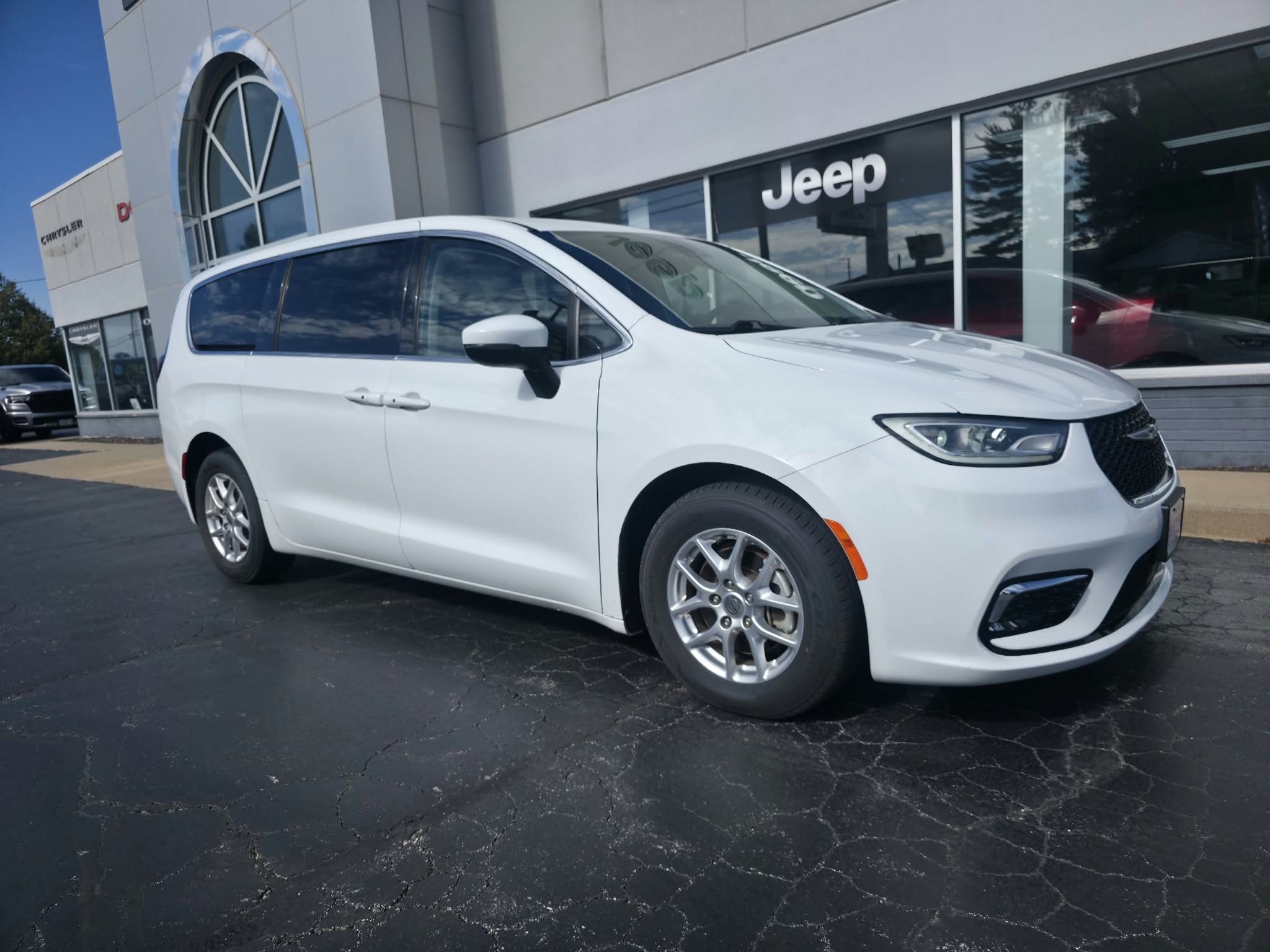 2023 Chrysler Pacifica