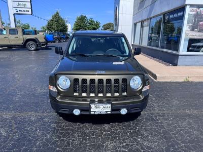 Used 2015 Jeep Patriot Sport with VIN 1C4NJPBB6FD387715 for sale in Quincy, IL