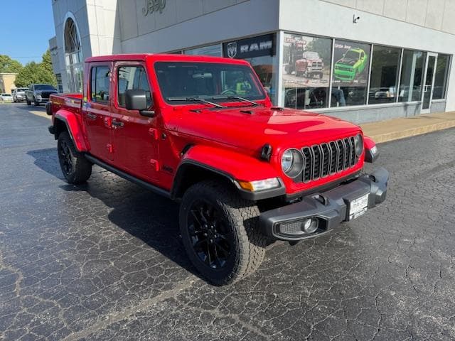 2025 Jeep Gladiator Nighthawk Auto's photo