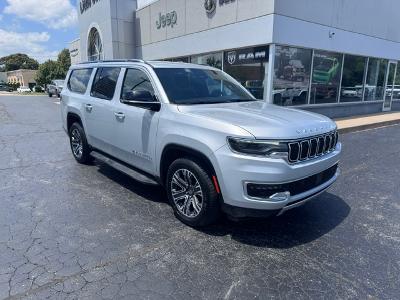 2024 Jeep Wagoneer L Series II 4WD's photo