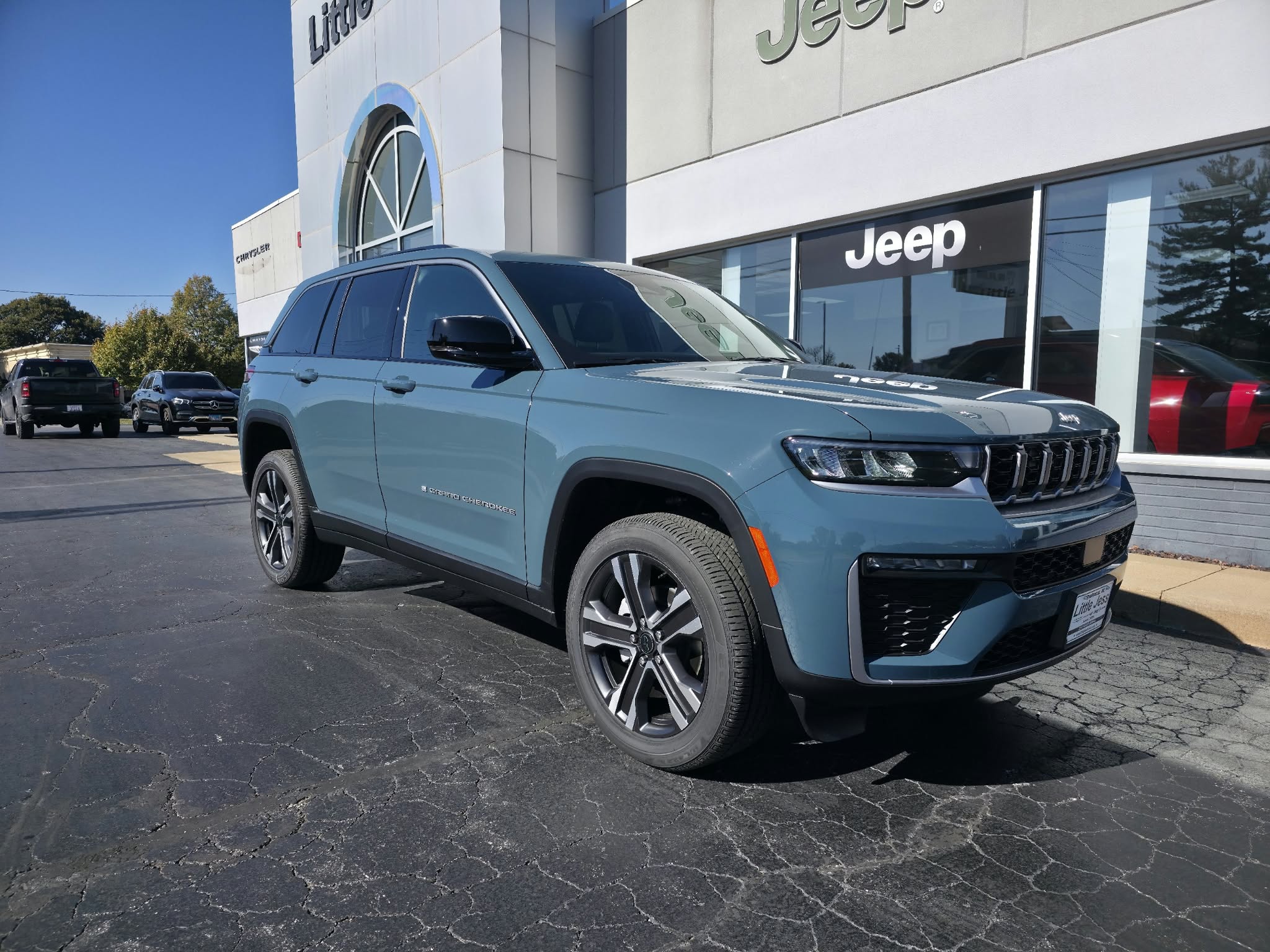 2027 Jeep Grand Cherokee