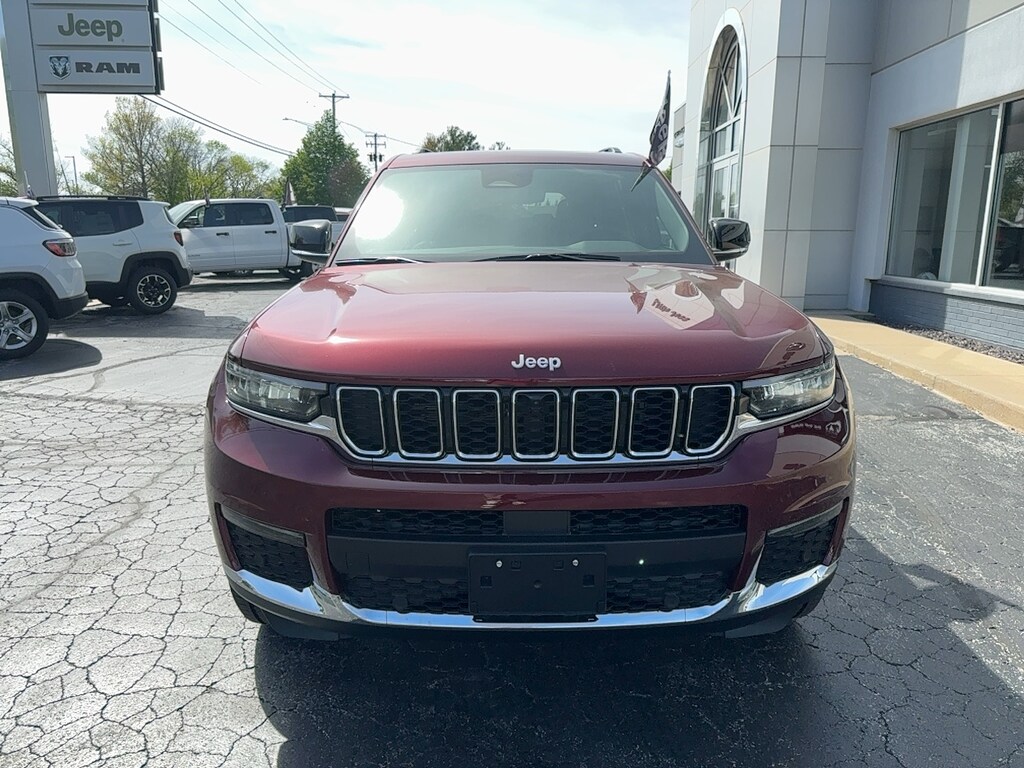 New 2024 Jeep Grand Cherokee L LIMITED 4X4 For Sale Quincy IL