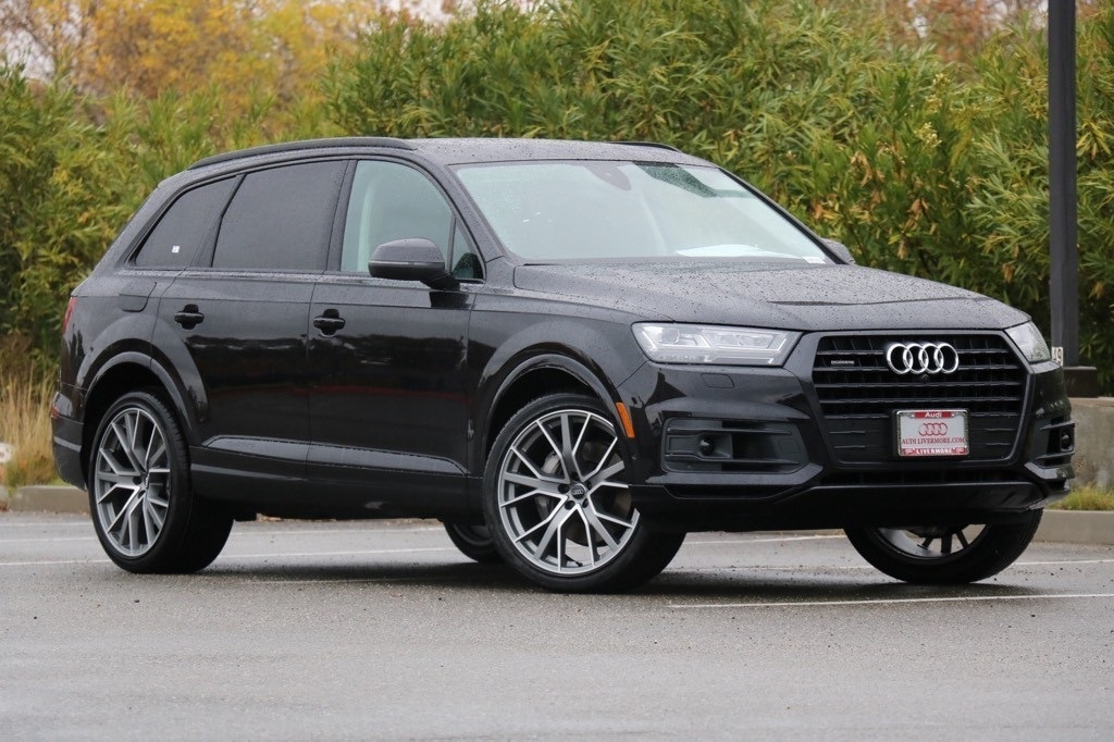 Audi Q5 2019 Black Optic Package