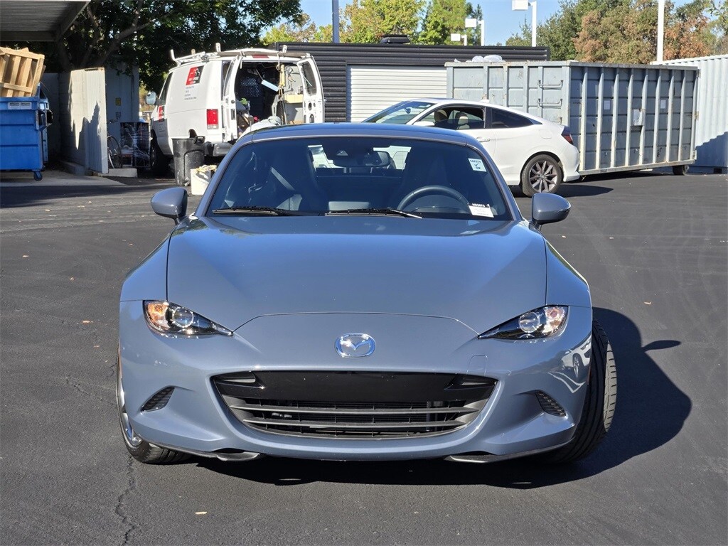 2021 Mazda MX-5 Miata RF Miata Grand Touring photo 2