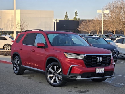 2024 Honda Pilot Touring SUV