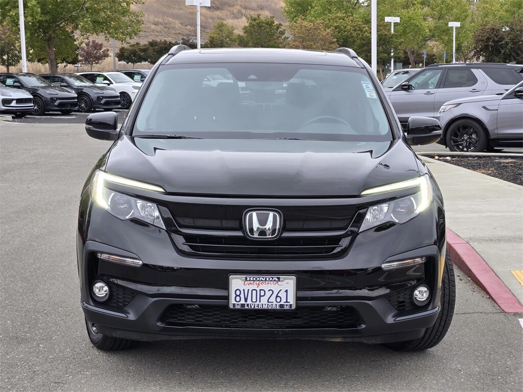 2021 Honda Pilot Special Edition photo 2