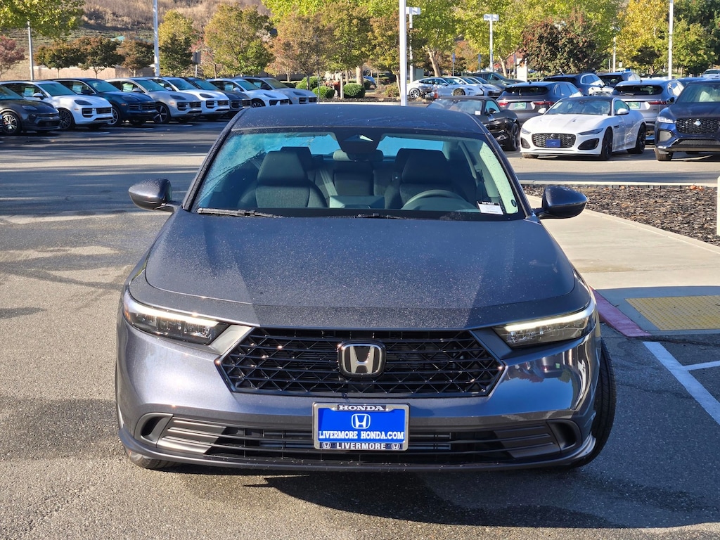 New 2025 Honda Accord LX Sedan